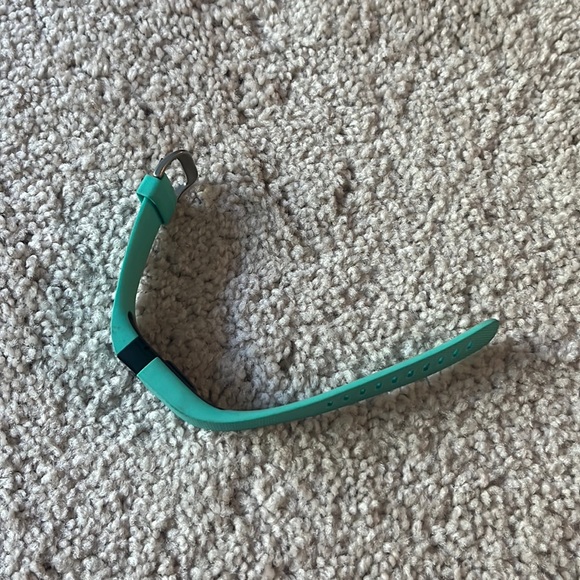 Great condition fitbit charge HR - Picture 2 of 4